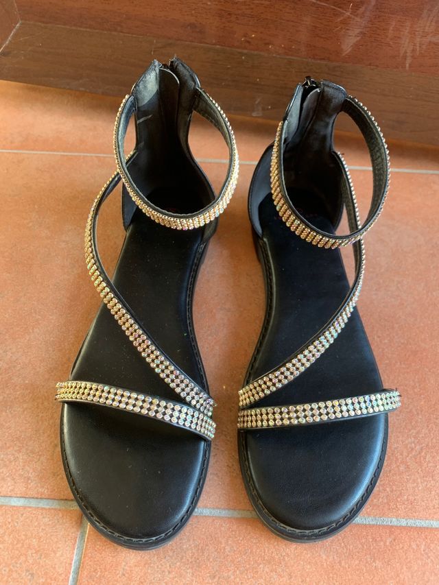 Sandali bassi con strass