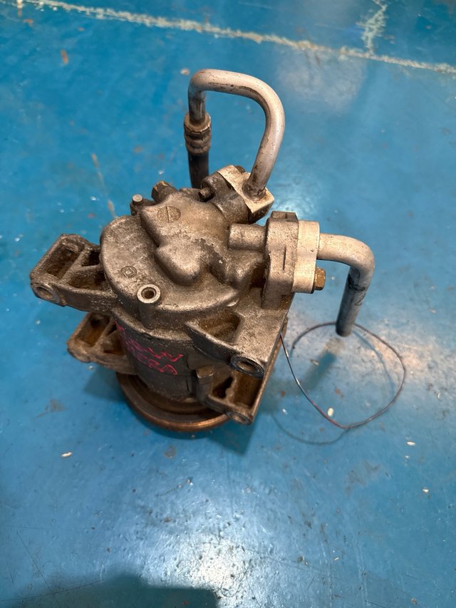 Compresor aire acondicionado Nissan Almera 02