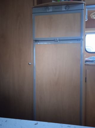 nevera trivalente dometic