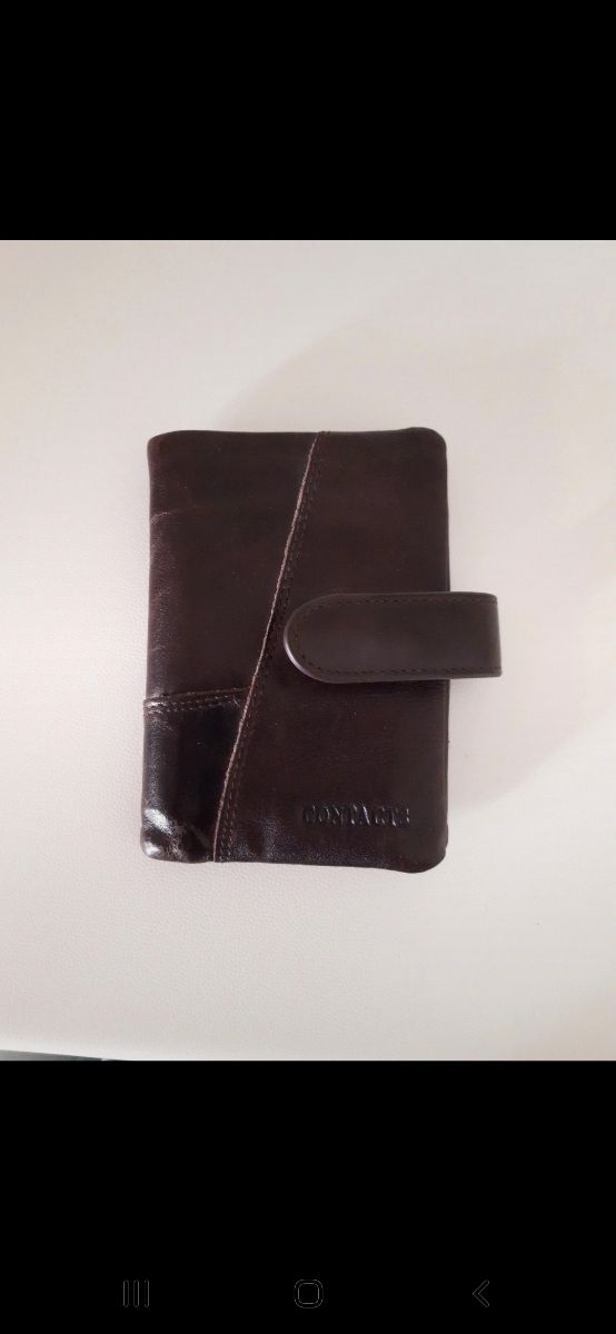 portafoglio uomo in pelle marrone