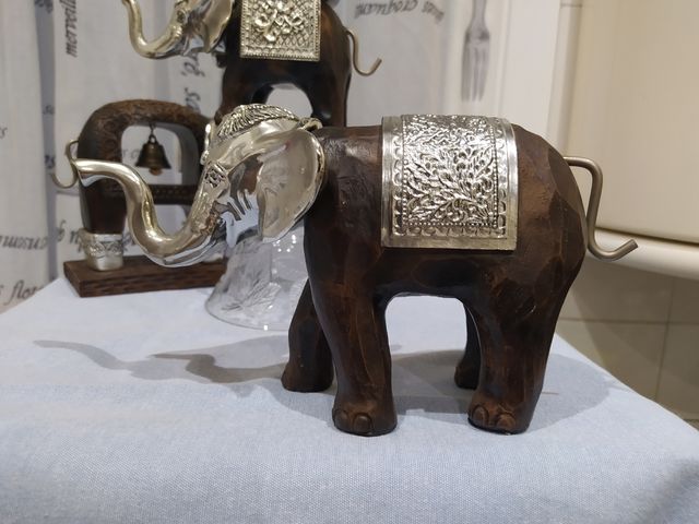3 Preciosos Elefantes Plata Madera