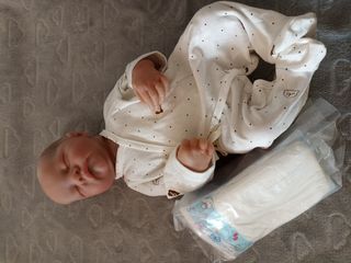 Muñeco bebé recién nacido