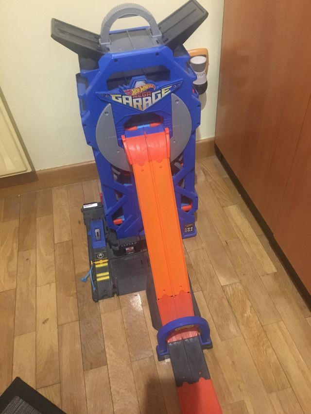 Hot wheels garaje