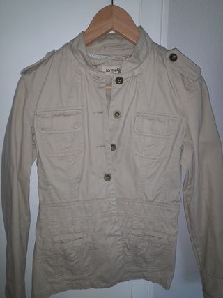 Chaqueta vaquera Beige entallada