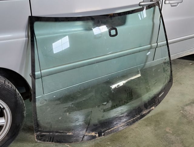 Luna delantera Volkswagen Golf 5