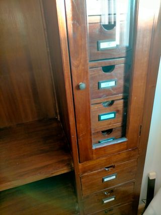 Armario colonial Banak