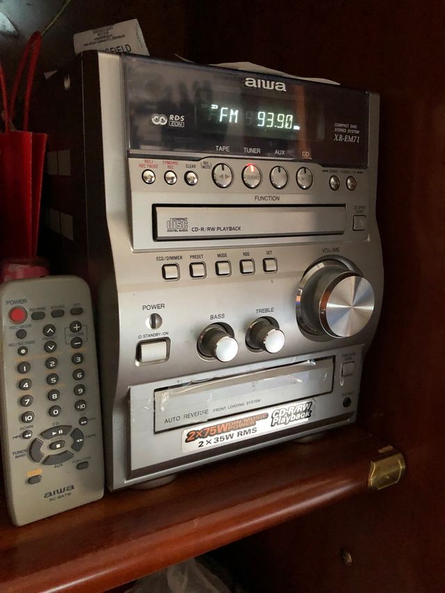 Minicadena Aiwa XR EM71 de segunda mano por 15 EUR en Mairena del ...