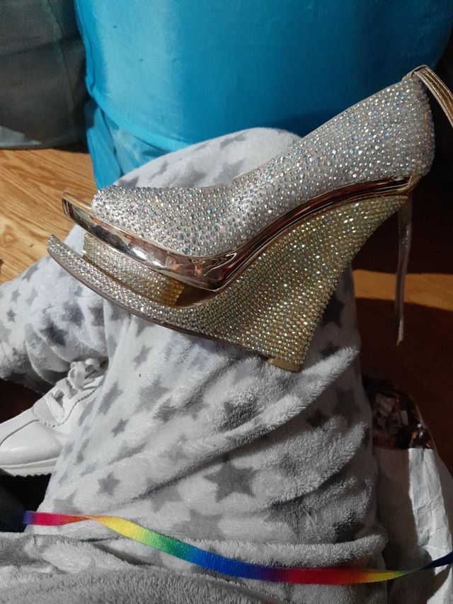 sandalias de piedras