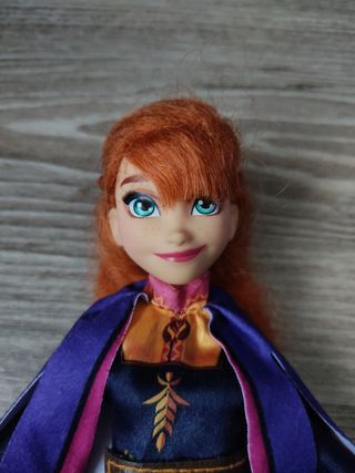 muñeca cantarina anna de frozen disney