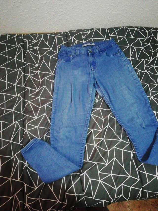 vaquero talla 38 Bershka mujer