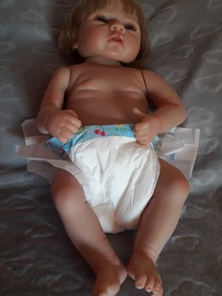 Muñeco bebé recién nacido