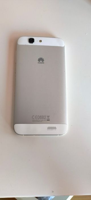 HUAWEI ASCEND G7- L01
