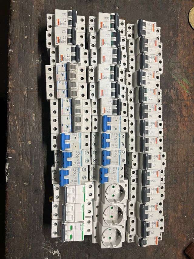 Merlín Gerin magnetotermicos diferenciales