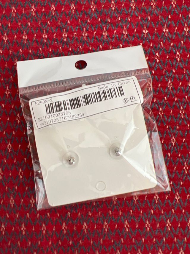 Pendientes coloridos