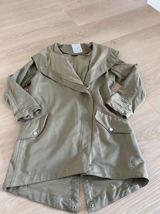 Parka verde, perfecta para entretiempo, primavera