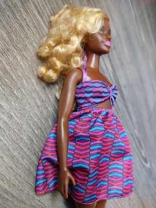 muñeca barbie fashionistas numero 57 de mattel