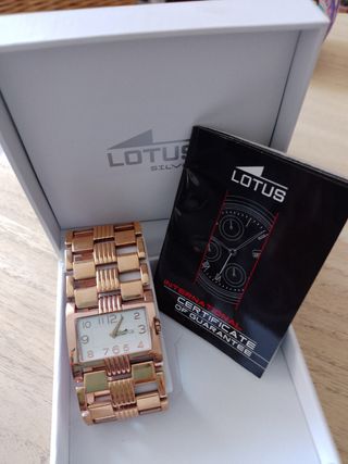 reloj pulsera Lotus chapado en oro