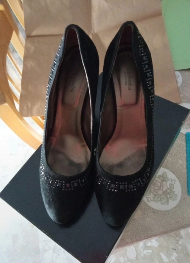 Décolleté NeroGiardini