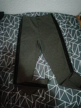 mallas talla 42 stradivarius mujer NUEVAS