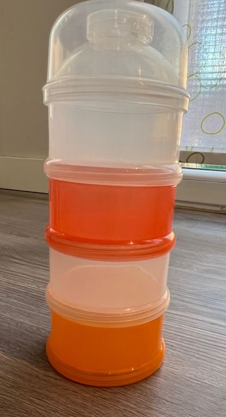 Lote de pañales, biberos, saca leches...