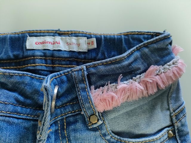 Pantalón marca Catimini niña talla 4