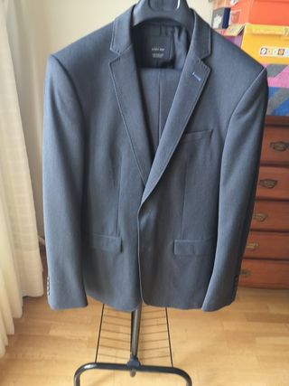 Traje Gris Slim talla 50