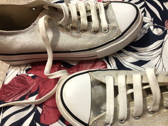 Bambas plateadas/ deportivas/zapatillas