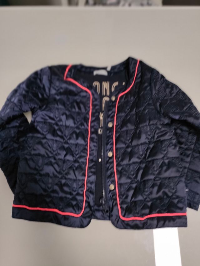 Chaqueta  niña marca IKKS, talla 3