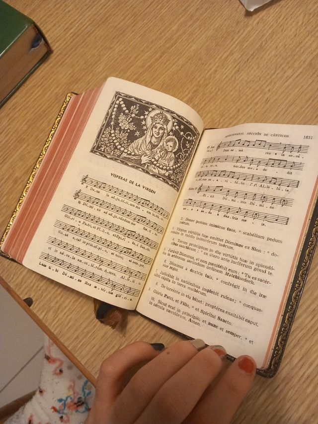 Misal diario y Devocionario 1956