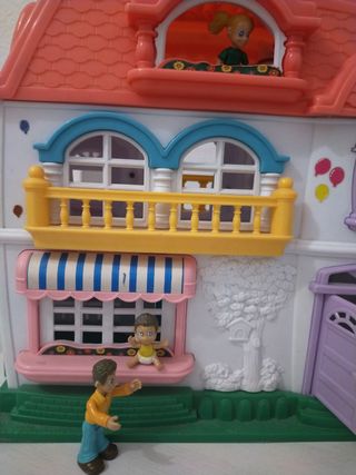JUGUETE CASA MUÑECAS KEENWAY. LUZ Y SONIDO