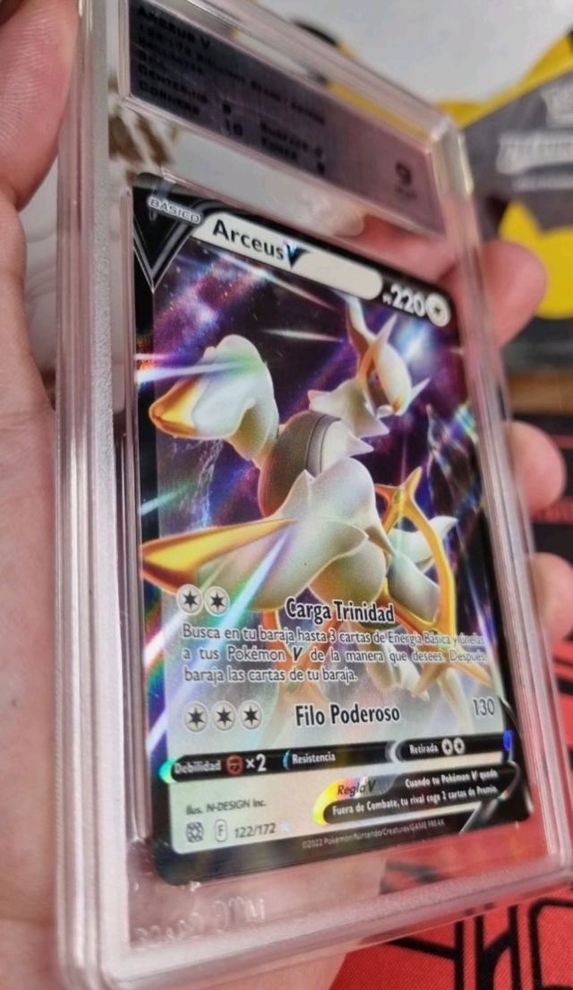 CARTA POKEMON GRADEADA Arceus V 9
