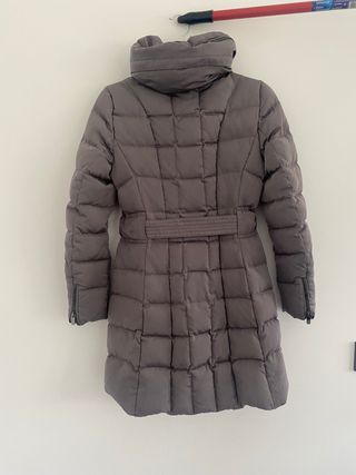 Abrigo plumas zara gris plata