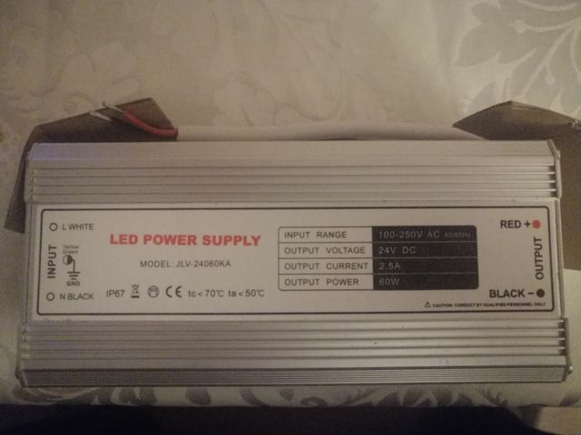 Venta Fuente alimentación salida 24 vdc. 