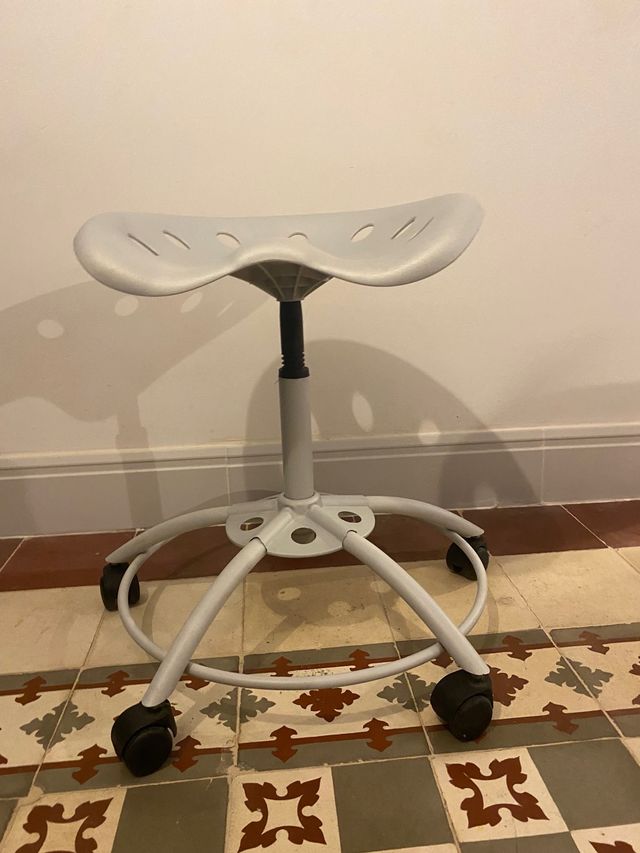 Taburete regulable banqueta