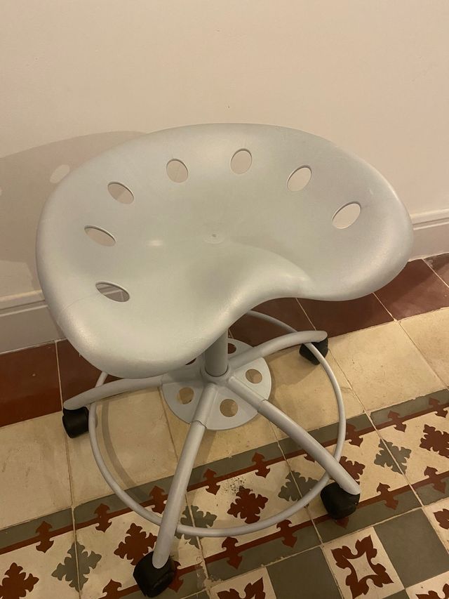 Taburete regulable banqueta