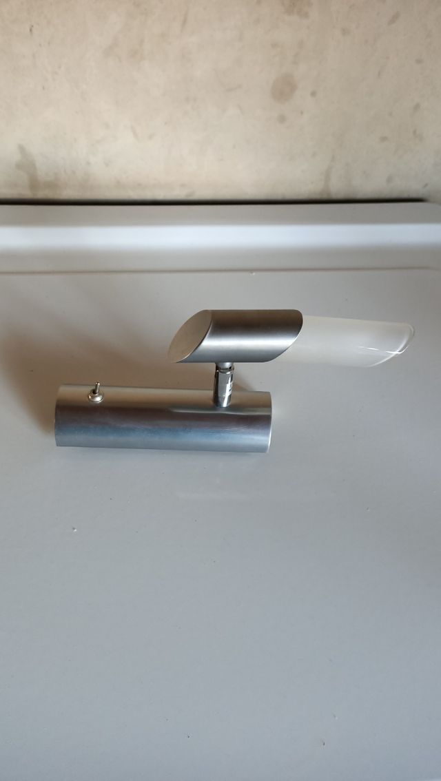 Aplique pequeño halógeno de pared