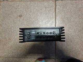 Equipo de música coche