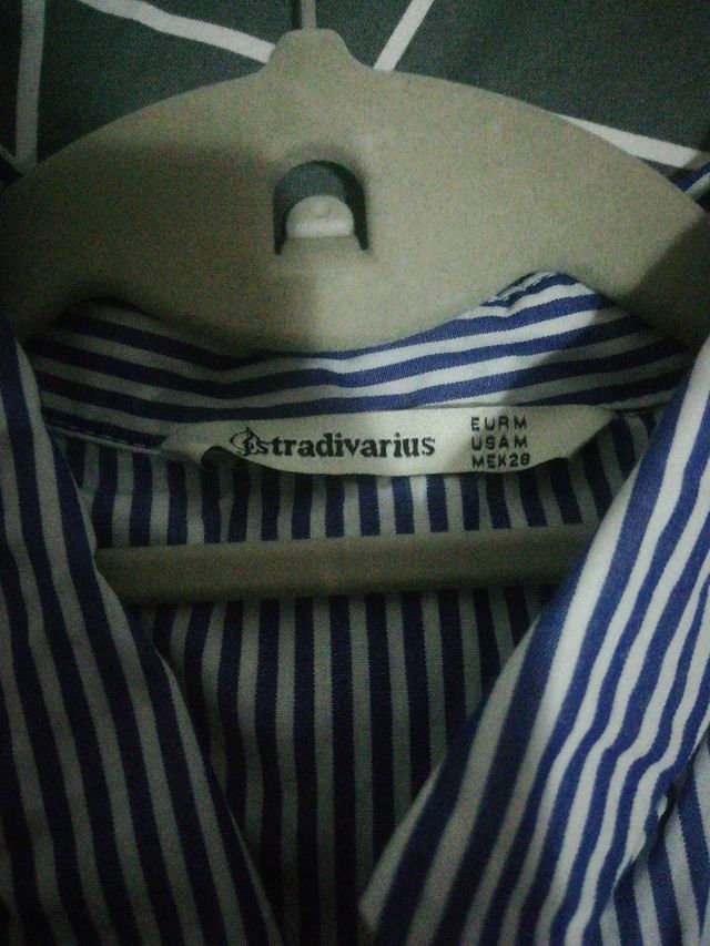 camisa talla M stradivarius NUEVA mujer