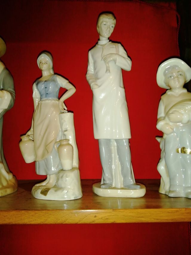 FIGURAS DE PORCELANA