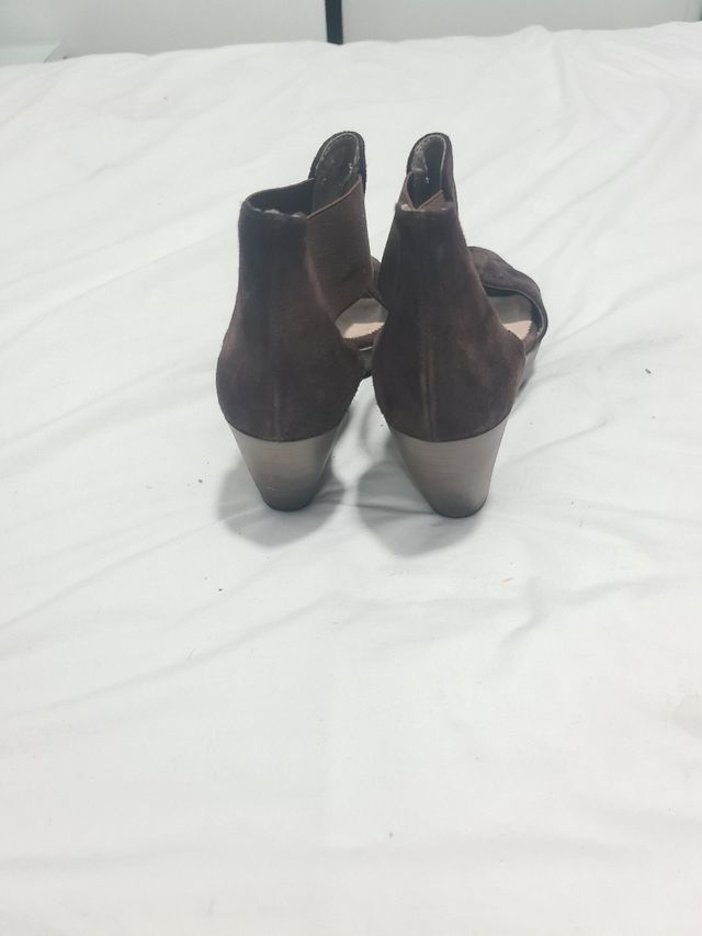 sandalias con tacón para mujer