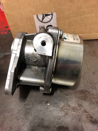 Depresor freno 8201005306-B Renault 