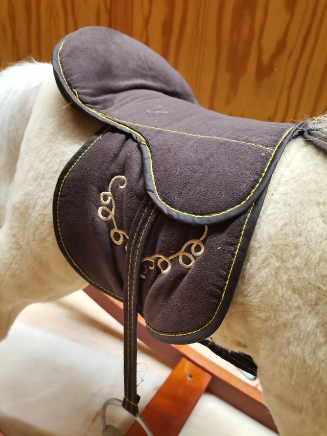 Caballito balancín. Juguete antiguo 