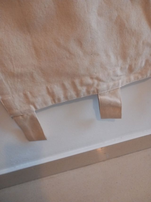 Cortina ventana alt 147 cm y ancho 140 cm