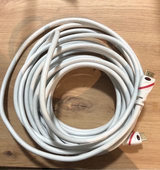 Cable HDMI 10 metros.