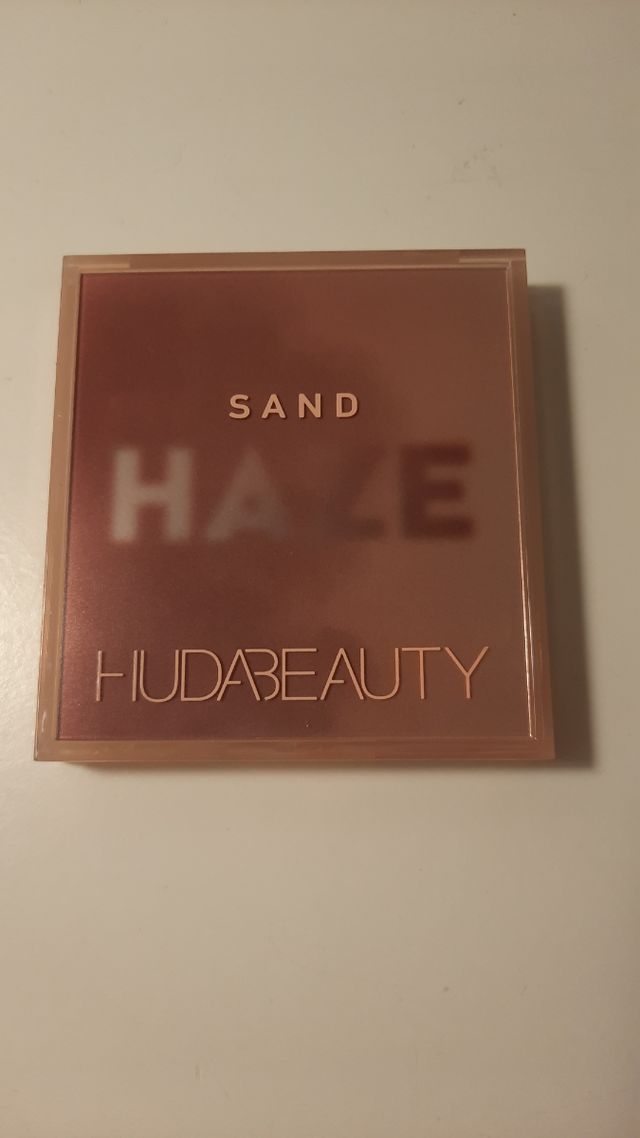 Palette di ombretti Huda Beauty Haze Sand