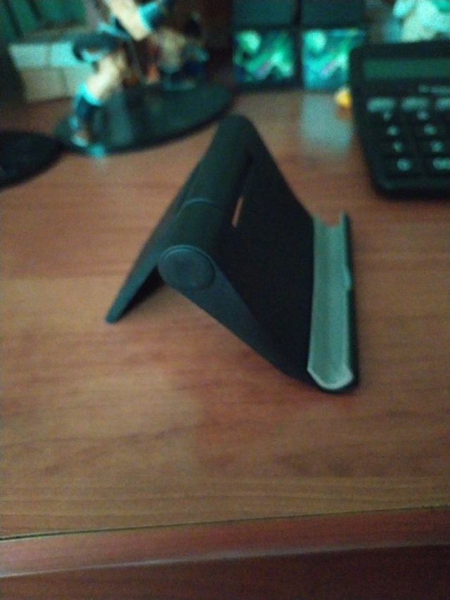 Soporte de móvil y tablet 