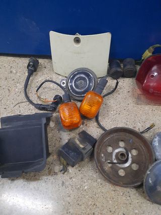 accesorios de moto   honda scopit de 49c.c