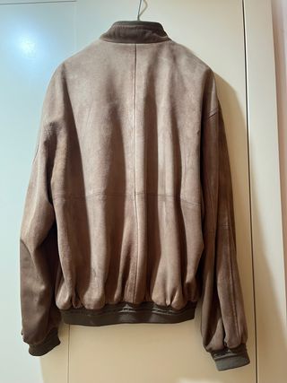 Cazadora hombre ante