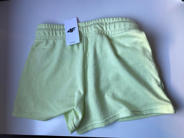 Shorts 4F nuevo chica T:M