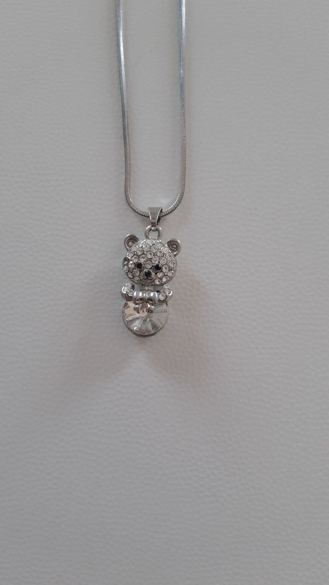 collana con pendente orsetto